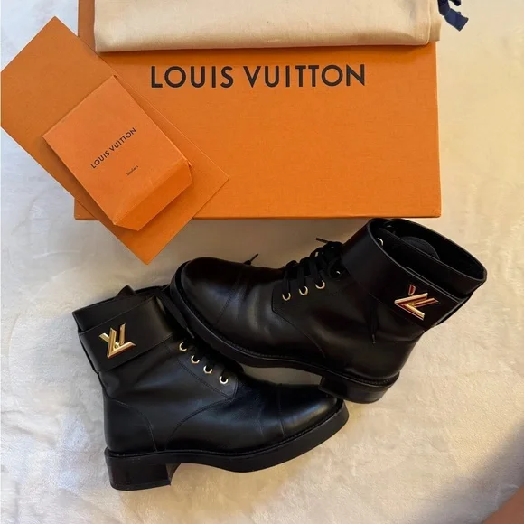 Louis Vuitton Wonderland Boots - Picture 3 of 8
